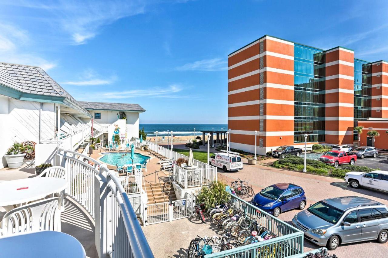 Chic Virginia Beach Retreat - Pool, Steps To Beach Экстерьер фото